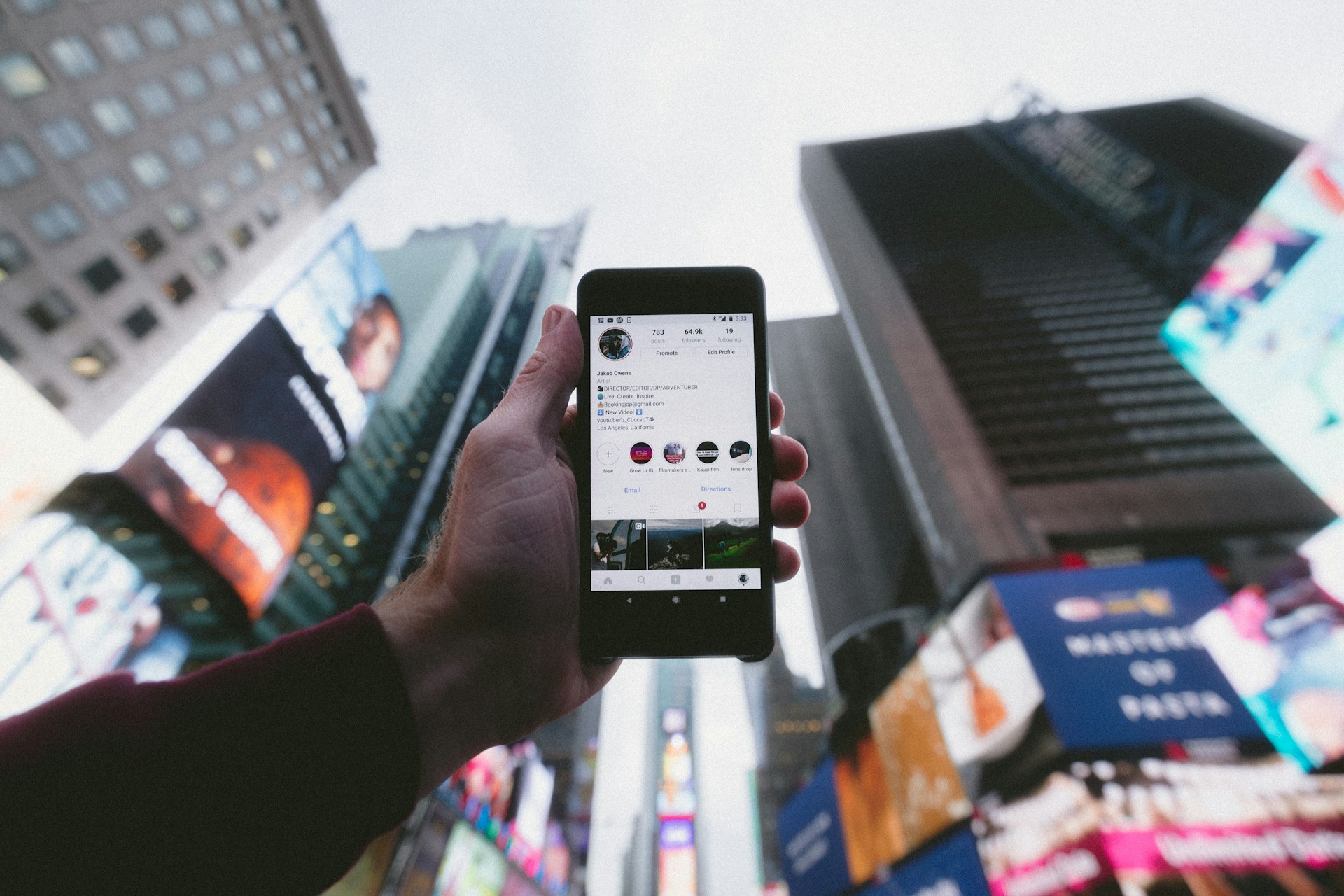 phone and city